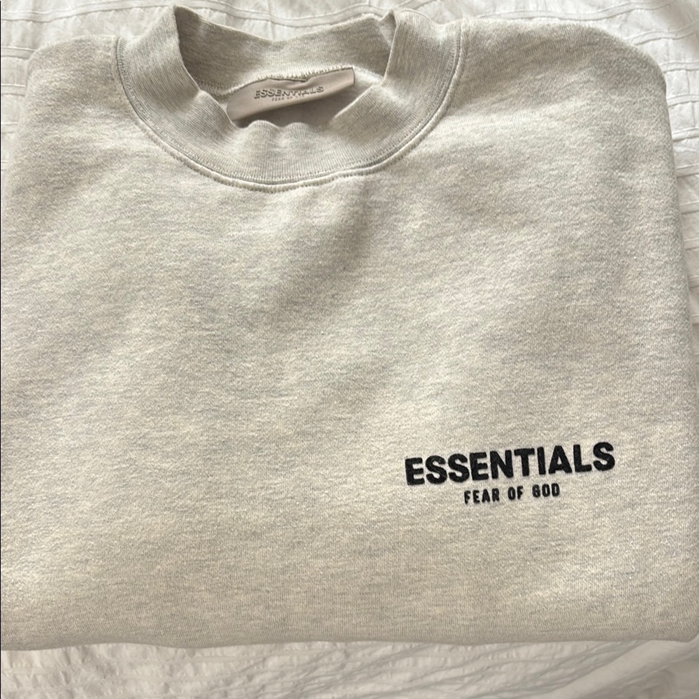 Essentials Crewneck